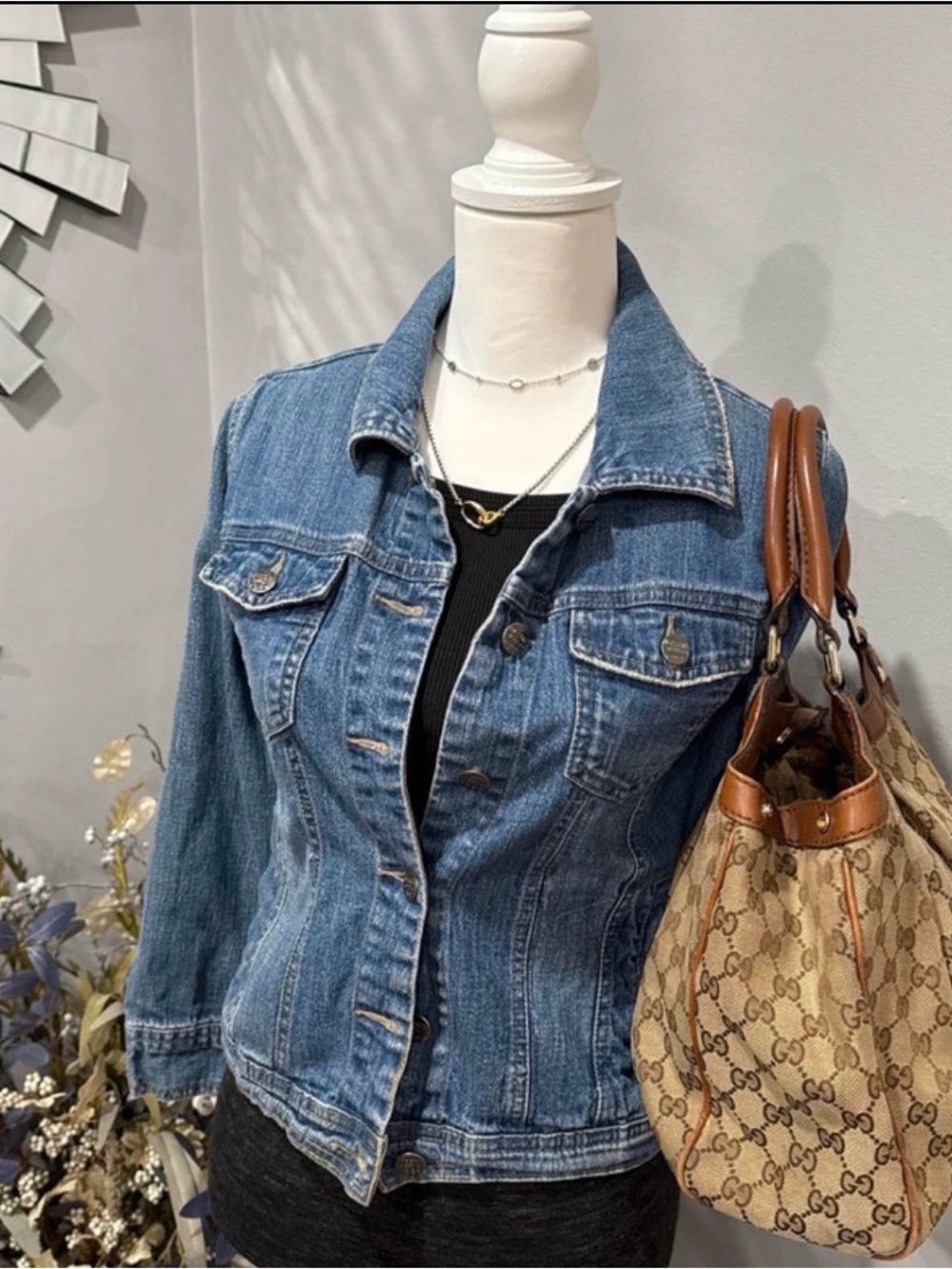 Mossimo Supply Co. Blue Denim Fitted Jean Jacket